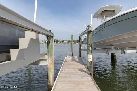 10 W Columbia Street W Wrightsville Beach NC 28480