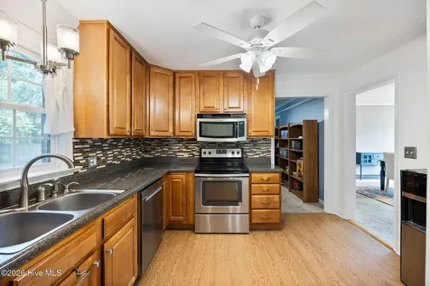 110 Jeb Stuart Drive Wilmington NC 28412