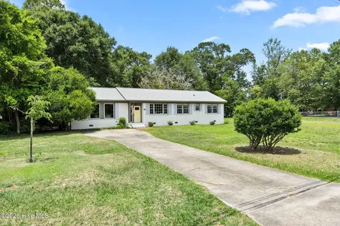 110 Jeb Stuart Drive Wilmington NC 28412