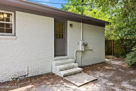 110 Jeb Stuart Drive Wilmington NC 28412