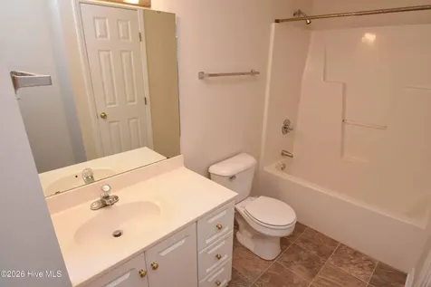 3304 Mulberry Lane Greenville NC 27858