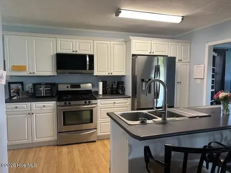 258 Shell Rock Landing Road Hubert NC 28539