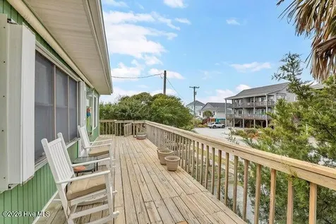 1011 S Anderson Boulevard Topsail Beach NC 28445