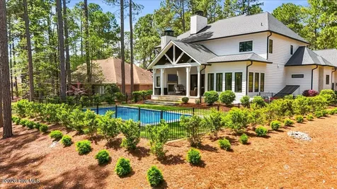16 Masters Ridge Southern Pines NC 28387