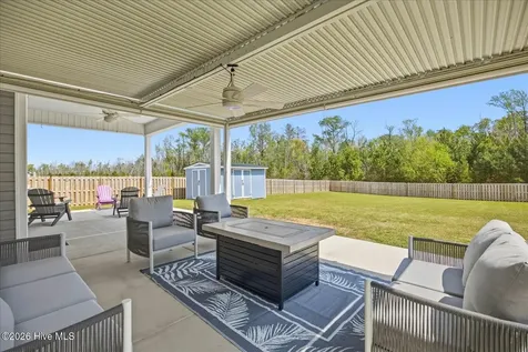 102 N Ardsley Lane Rocky Point NC 28457