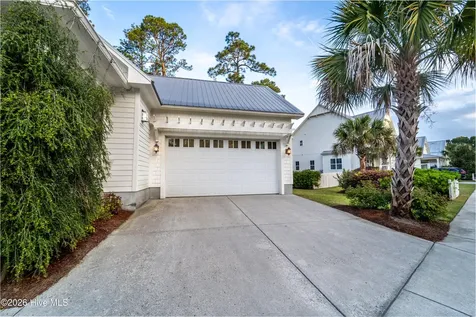 1912 Fernwood Way Wilmington NC 28409
