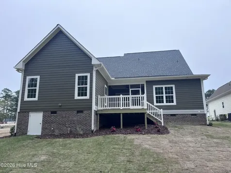 613 Jumper Court Southern Pines NC 28387