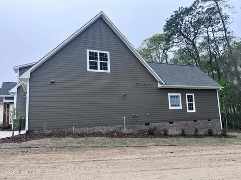 613 Jumper Court Southern Pines NC 28387