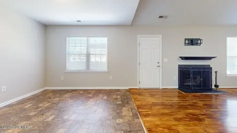 308 Parkton Drive Richlands NC 28574