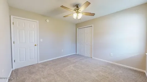 308 Parkton Drive Richlands NC 28574