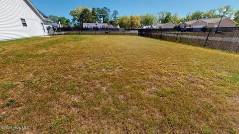 308 Parkton Drive Richlands NC 28574