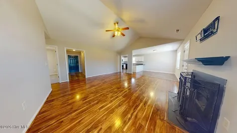 308 Parkton Drive Richlands NC 28574