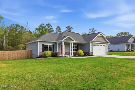 3046 Marion Heights Drive Kinston NC 28504