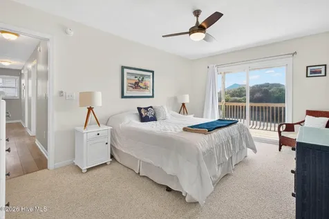 1125 S Topsail Drive Surf City NC 28445