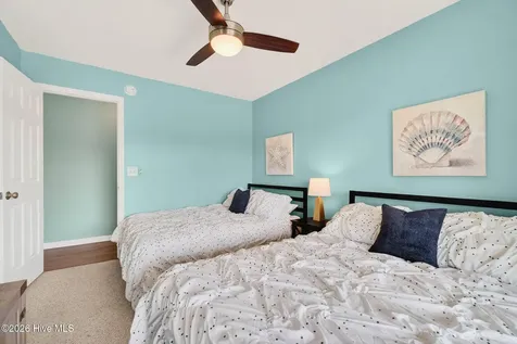 1125 S Topsail Drive Surf City NC 28445