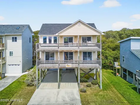 1125 S Topsail Drive Surf City NC 28445
