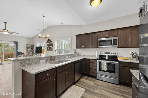 305 Cypress Avenue Holly Ridge NC 28445