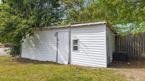 6090 Deans Street Bailey NC 27807