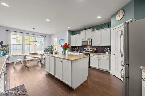 105 Hampton Drive Holly Ridge NC 28445
