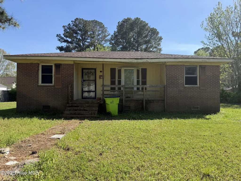 1403 Devers Circle New Bern NC 28560