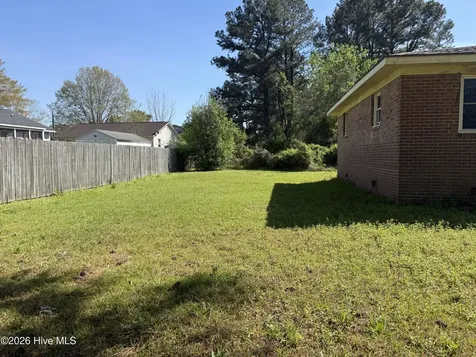 1403 Devers Circle New Bern NC 28560