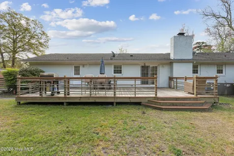 240 Jeb Stuart Drive Wilmington NC 28412