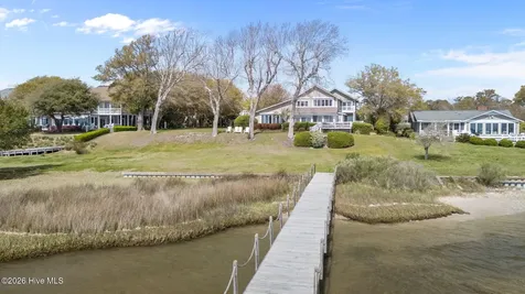 500 Bynum Lane Swansboro NC 28584