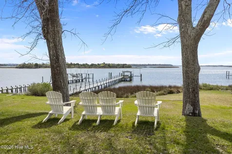 500 Bynum Lane Swansboro NC 28584