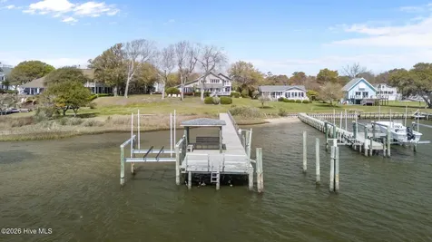500 Bynum Lane Swansboro NC 28584