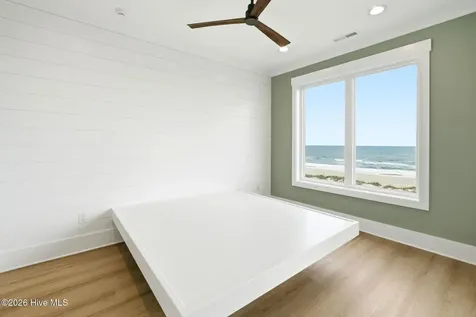 543 Ocean Boulevard W Holden Beach NC 28462