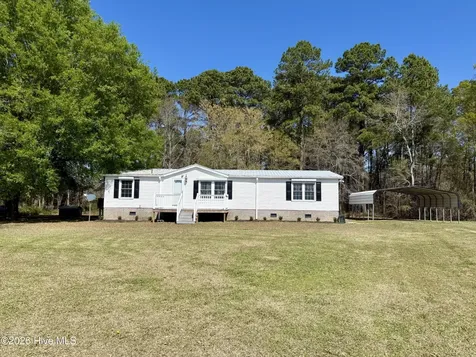 6484 Prison Camp Road Williamston NC 27892