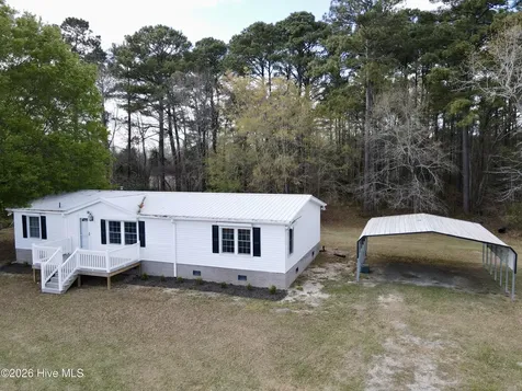 6484 Prison Camp Road Williamston NC 27892