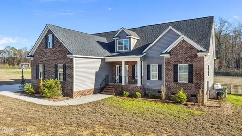 1095 Poplar Creek Road Nashville NC 27856