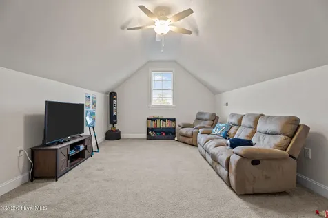1095 Poplar Creek Road Nashville NC 27856