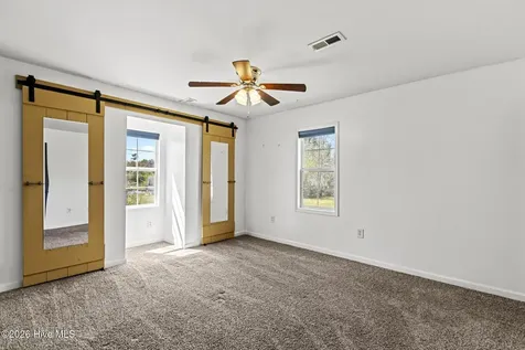 38 Riegel Drive Hubert NC 28539