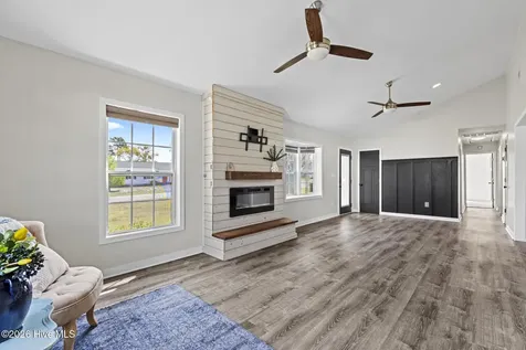 38 Riegel Drive Hubert NC 28539