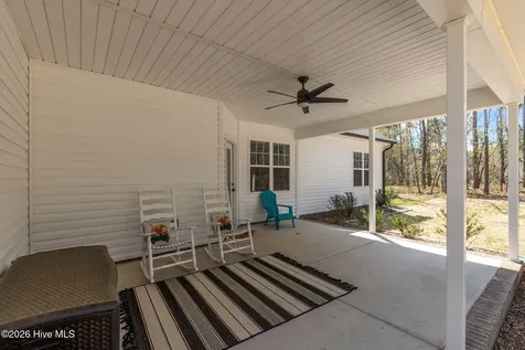 30220 W Lake Drive Wagram NC 28396