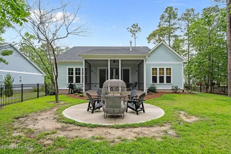 633 Ashbury Drive SE Bolivia NC 28422