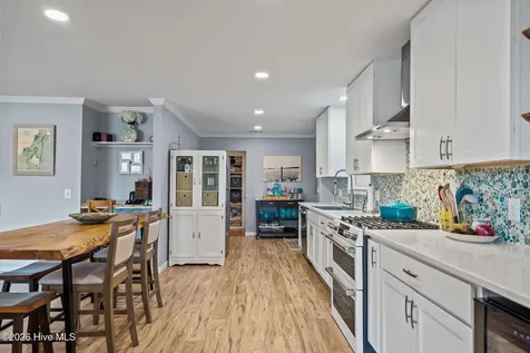 109 River Drive Southport NC 28461