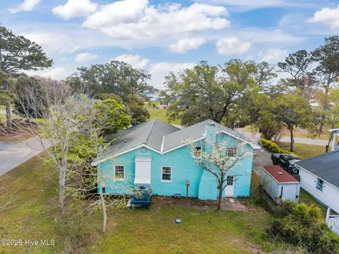 109 River Drive Southport NC 28461