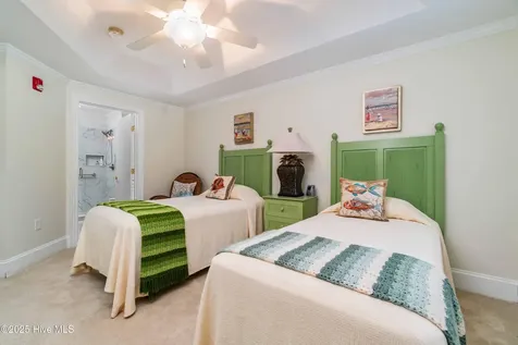 300 Midyette Street Oriental NC 28571