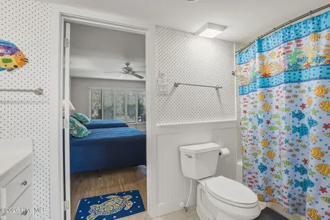 289 Salter Path Road Pine Knoll Shores NC 28512
