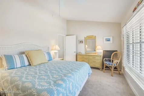 289 Salter Path Road Pine Knoll Shores NC 28512