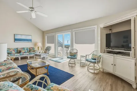 289 Salter Path Road Pine Knoll Shores NC 28512