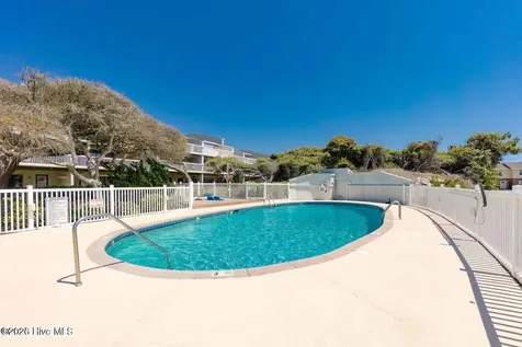 289 Salter Path Road Pine Knoll Shores NC 28512