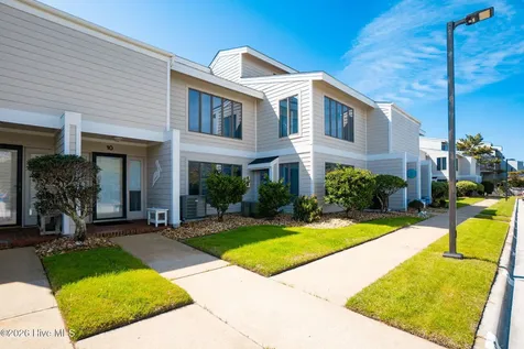 289 Salter Path Road Pine Knoll Shores NC 28512