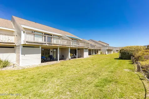 289 Salter Path Road Pine Knoll Shores NC 28512