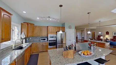 105 Teufen Road New Bern NC 28562