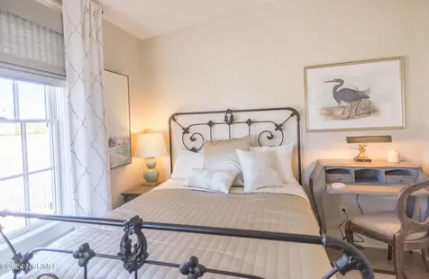 7 Back Cove Circle Oriental NC 28571