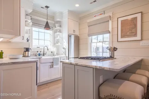 7 Back Cove Circle Oriental NC 28571